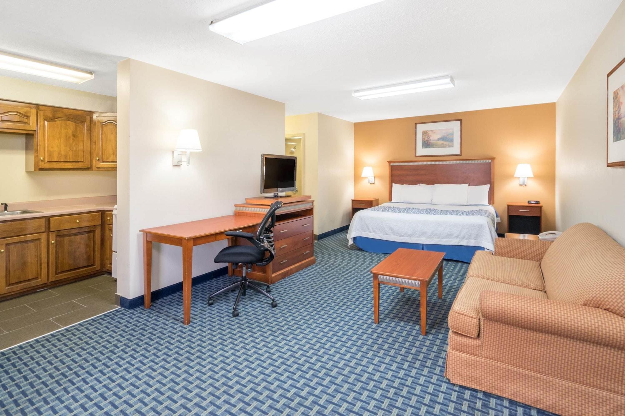 Days Inn By Wyndham Oak Grove/Ft. Campbell Екстер'єр фото