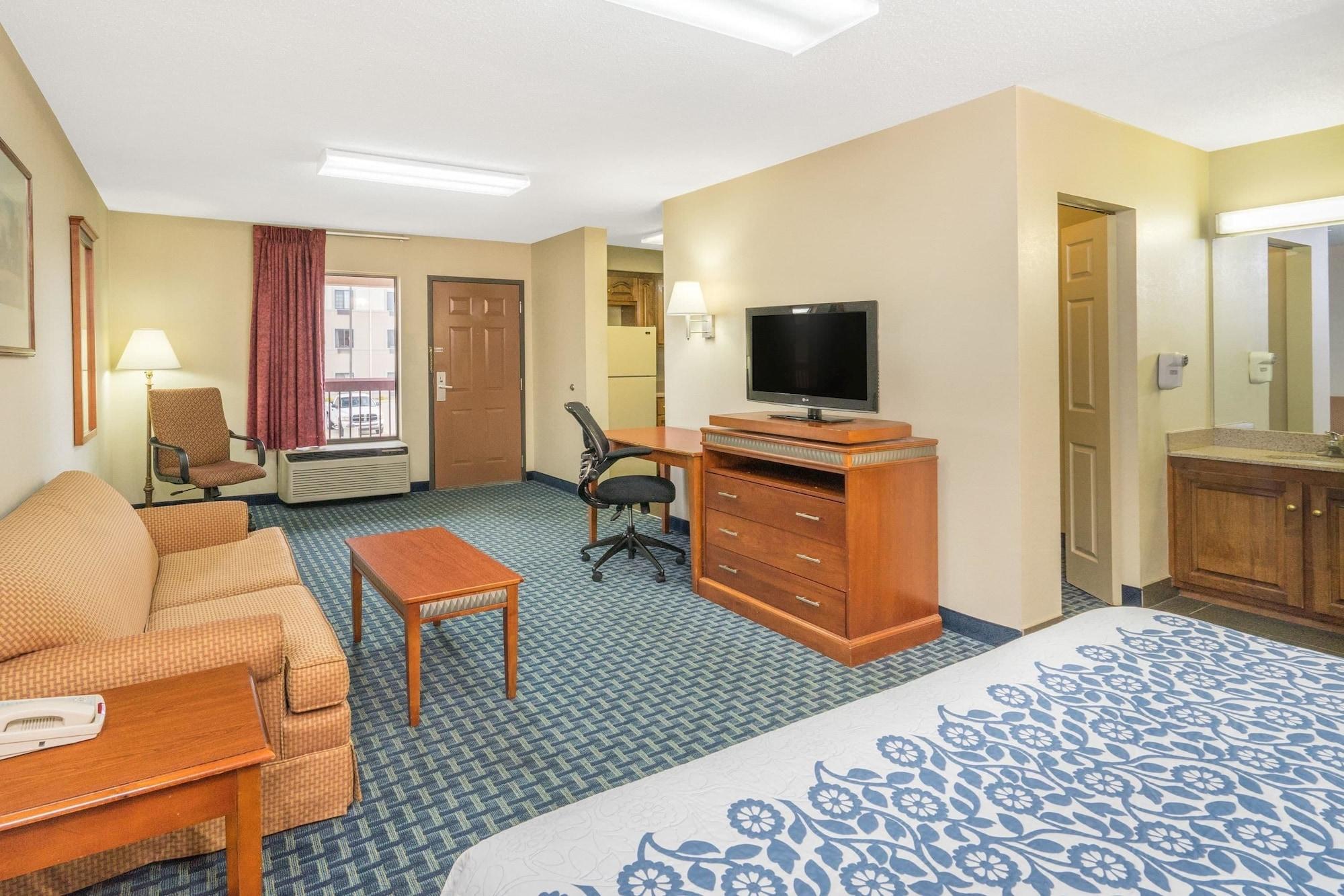 Days Inn By Wyndham Oak Grove/Ft. Campbell Екстер'єр фото